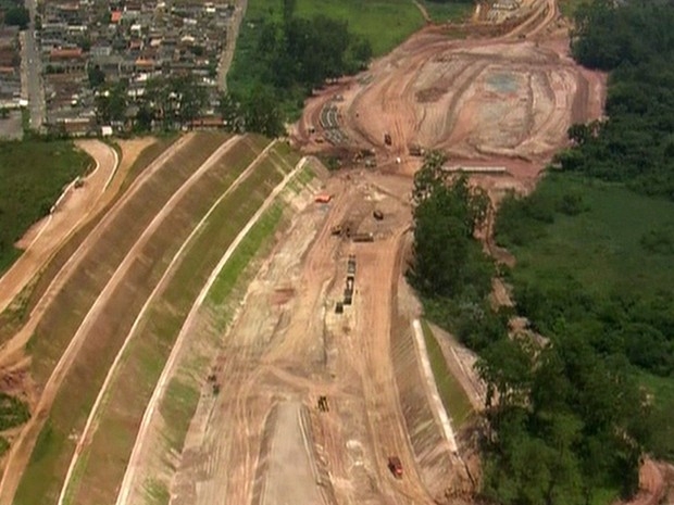 obras-do-trecho-sul-de-obras-do-rodoanel-mario-covas-foto-reproducao-tv-globo-1